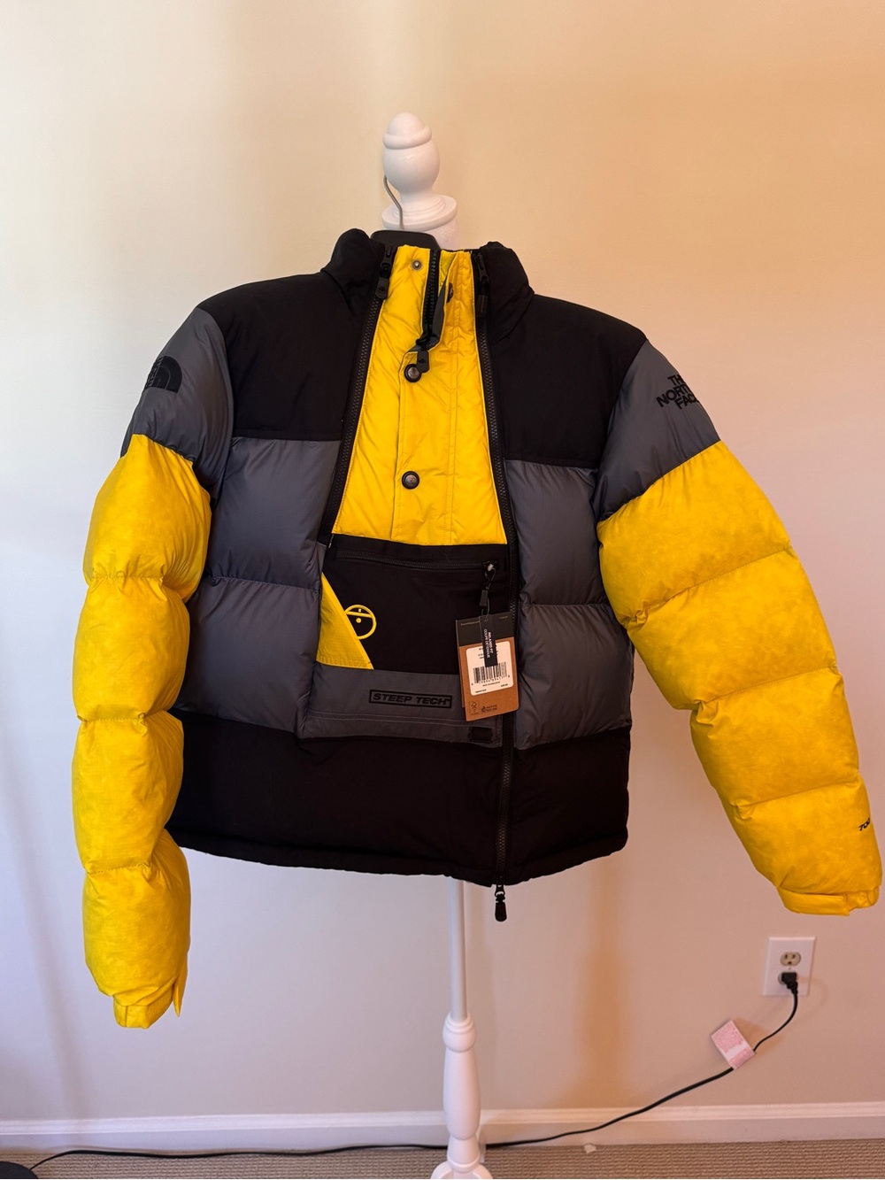 2020 The North Face Steep Tech Down Jacket Grey X TNF Black X Yellow M